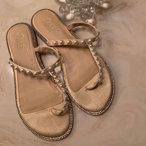 Badgley mischka sandals